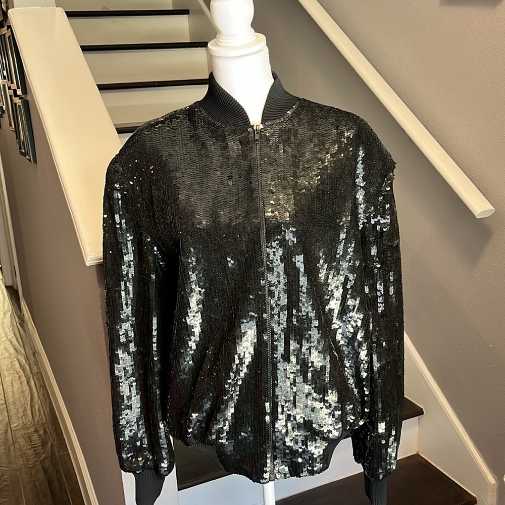 Bling Bling Black Sequin Jacket. Band around neck & waist. Front zipper. XL